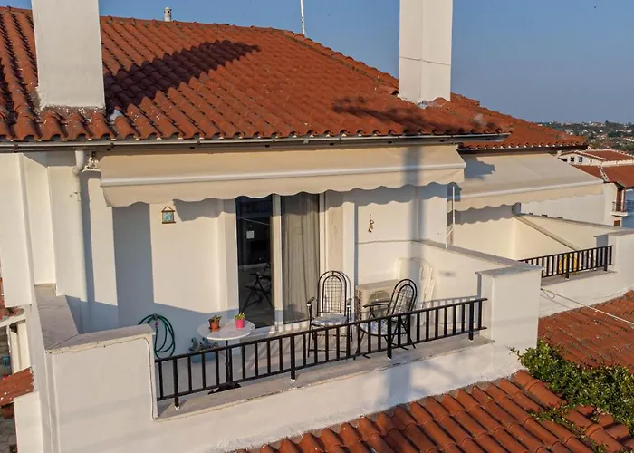 Geoponika 1-2 Apartment