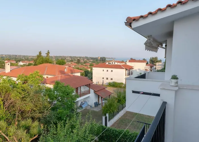 Geoponika 1-2 Apartment